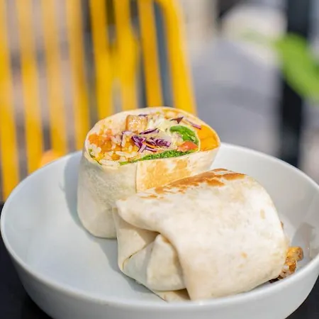 Street Food Possonium דירה