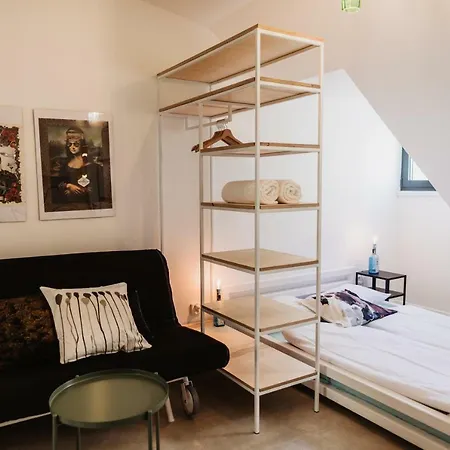 Street Food Possonium Apartmán *