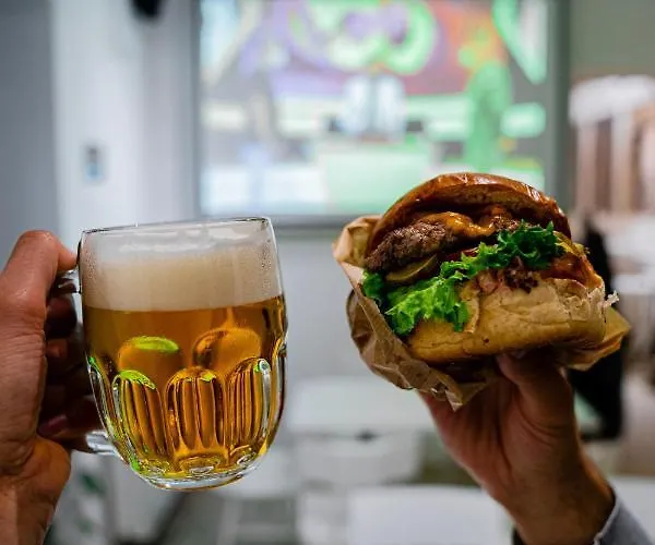 Street Food Possonium Apartamento Bratislava