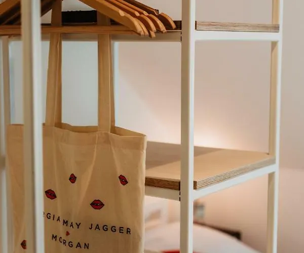 Appartement Street Food Possonium