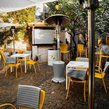 Street Food Possonium Apartment Bratislava