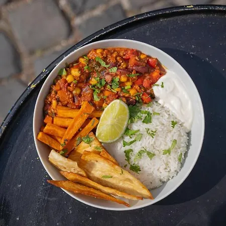 Lejlighed Street Food Possonium